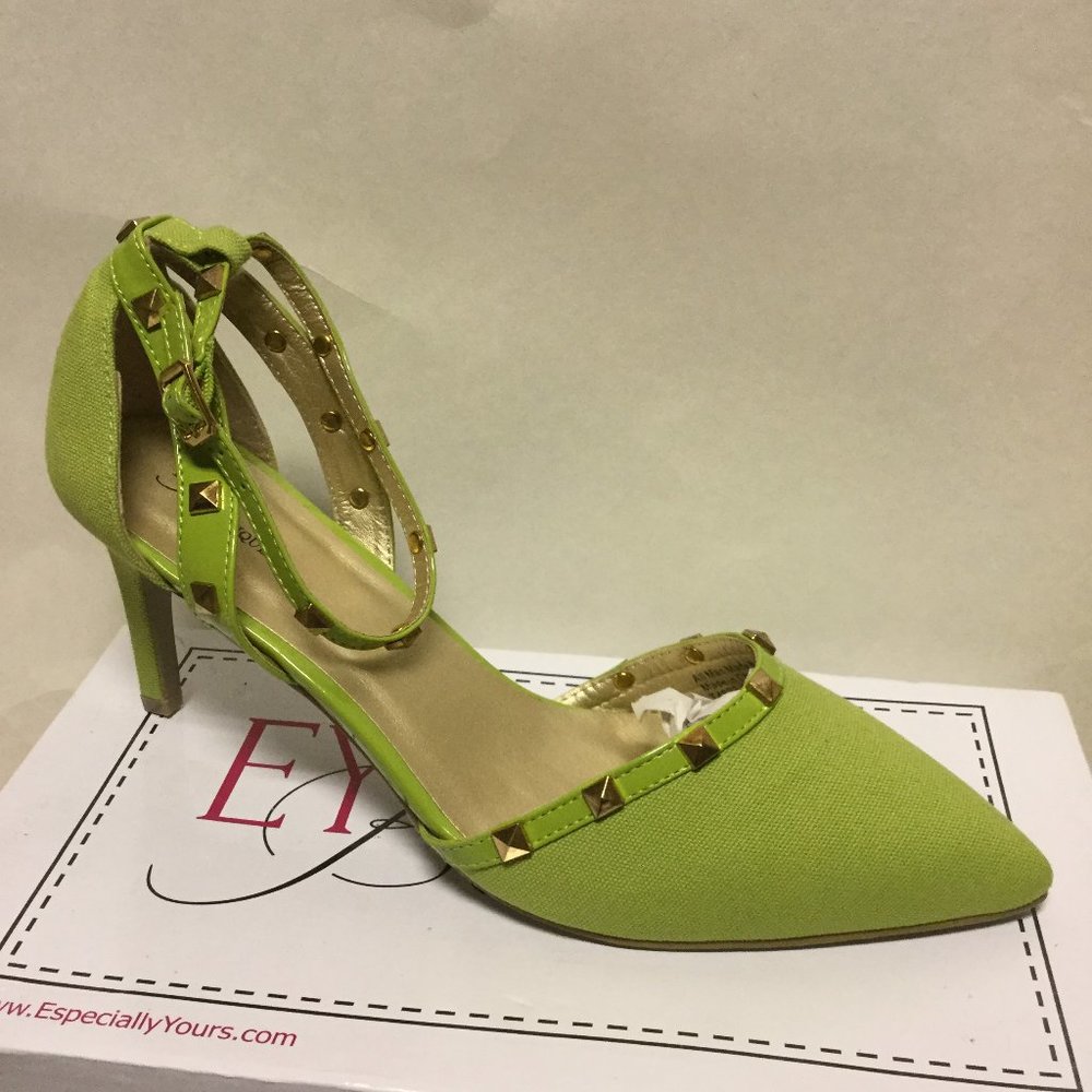 EY Boutique Women's Kivi Shoes- Size 12W